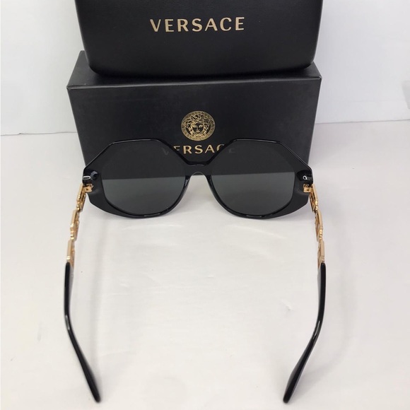 💯Authentic NEW VERSACE VE4395
GB1/87 SUNGLASSES VE
4395 - Picture 12 of 14